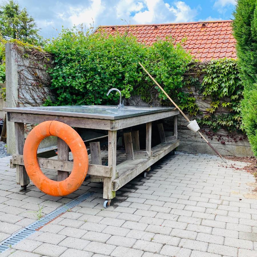 Hyggeligt Byhus Ved Glasvaerkstedet Pa Nordmors Sejerslev Exterior foto